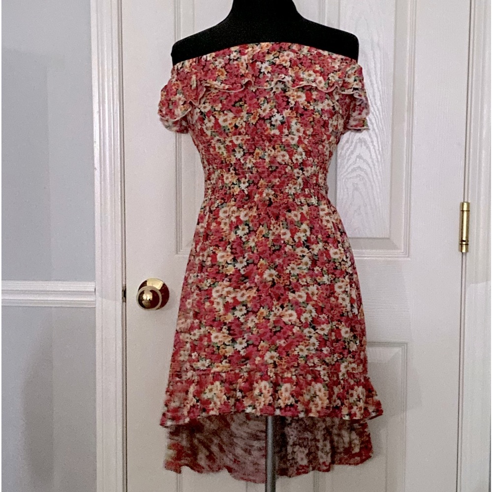 Strapless dress